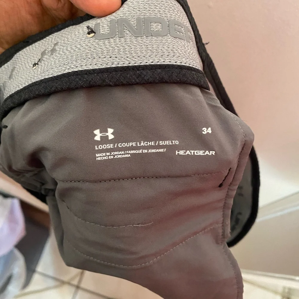 Under Armour - Picture 3 of 5